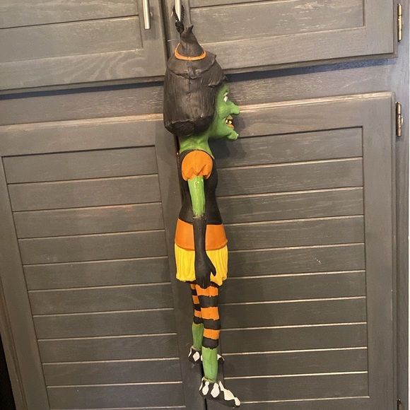 2007 Take One 24" Halloween Witch Rubber Doll Hanging Weird Creepy
Decor - Picture 5 of 16